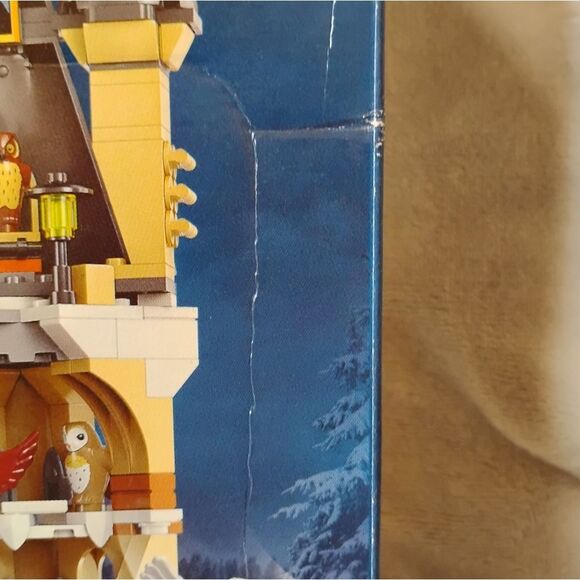 LEGO Hogwarts Castle Owlery - Picture 3 of 5